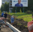 «Эту страну не победить»: асфальт на П.Зыкина в Ревде начали укладывать в дождь - Revda-Info.Ru