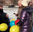 Улыбнись, незнакомый прохожий! В Ревде прошла акция юных журналистов, посвященная весне - Revda-Novosti.Ru